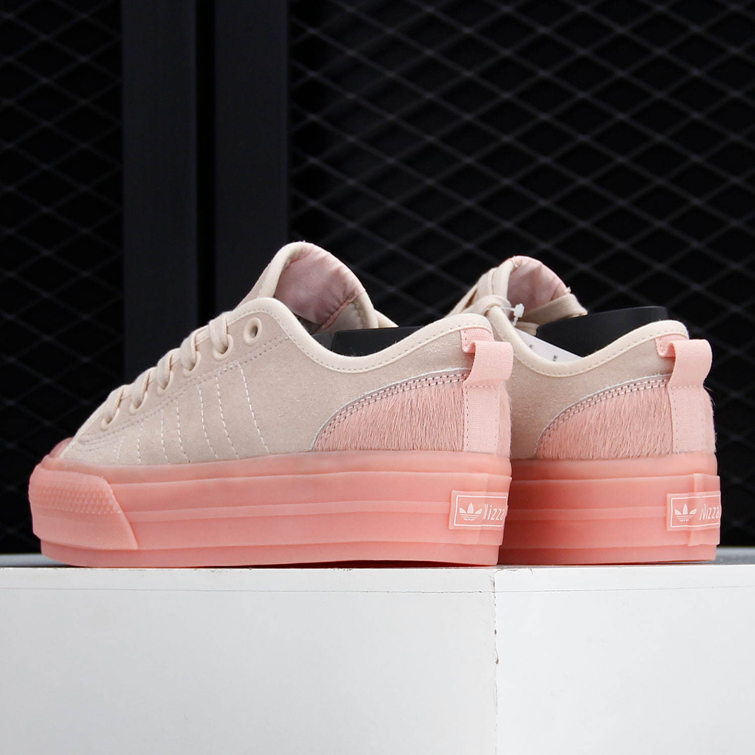 Adidas Genuine Originals Women - đánh giá và giá Adidas Shoes Samba
